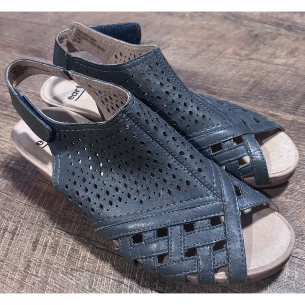 Earth Origins Naples Nevada Women's Moroccan Blue Laser Cut Wedge Sandals 7.5w